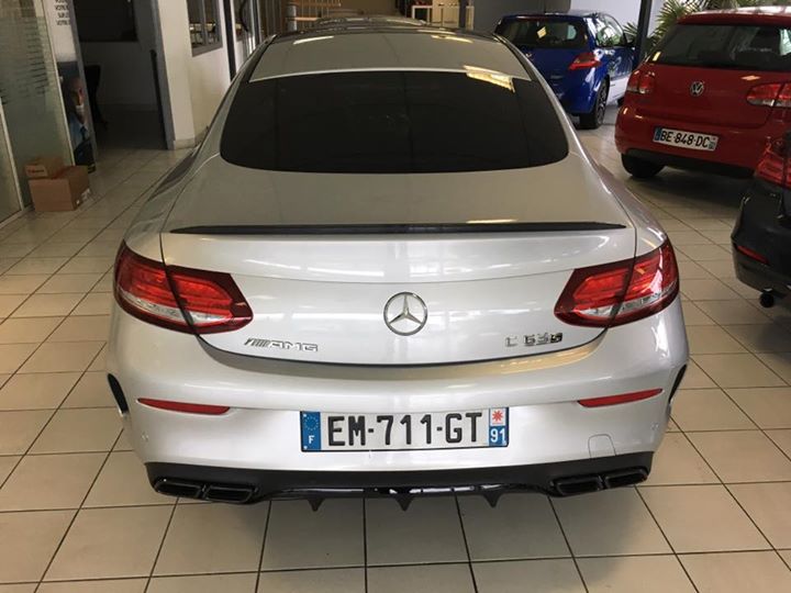 Mercedes AMG C 63 S COUPE 
Enc…..